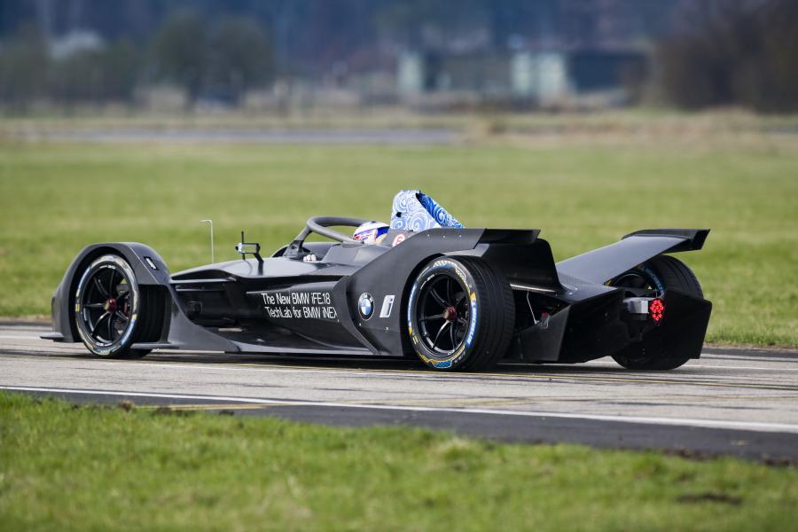  BMW iFE.18 Test Car 2018 года  (фото 2 из 18)
